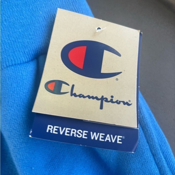 Champion Reverse Weave Shorts Blue Color Mens Size Medium
NWT - Picture 3 of 8